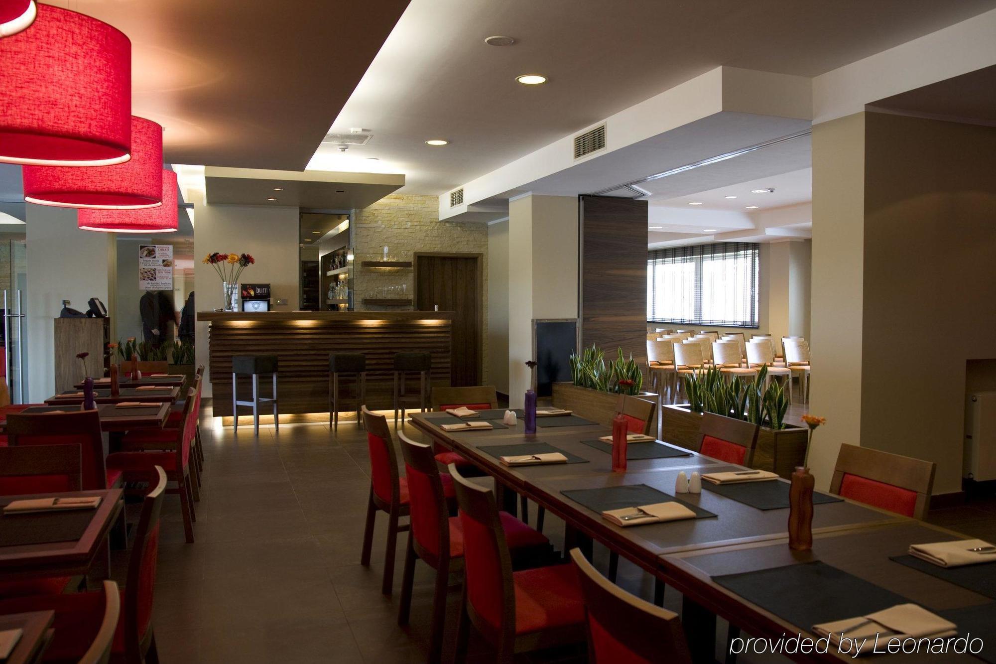 Desilva Warszawa Piaseczno Hotel Piaseczno  Instalações foto